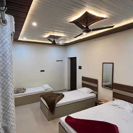 Gauri Kedareshwar Guest House バラナシ エクステリア 写真