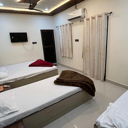 Gauri Kedareshwar Guest House バラナシ エクステリア 写真