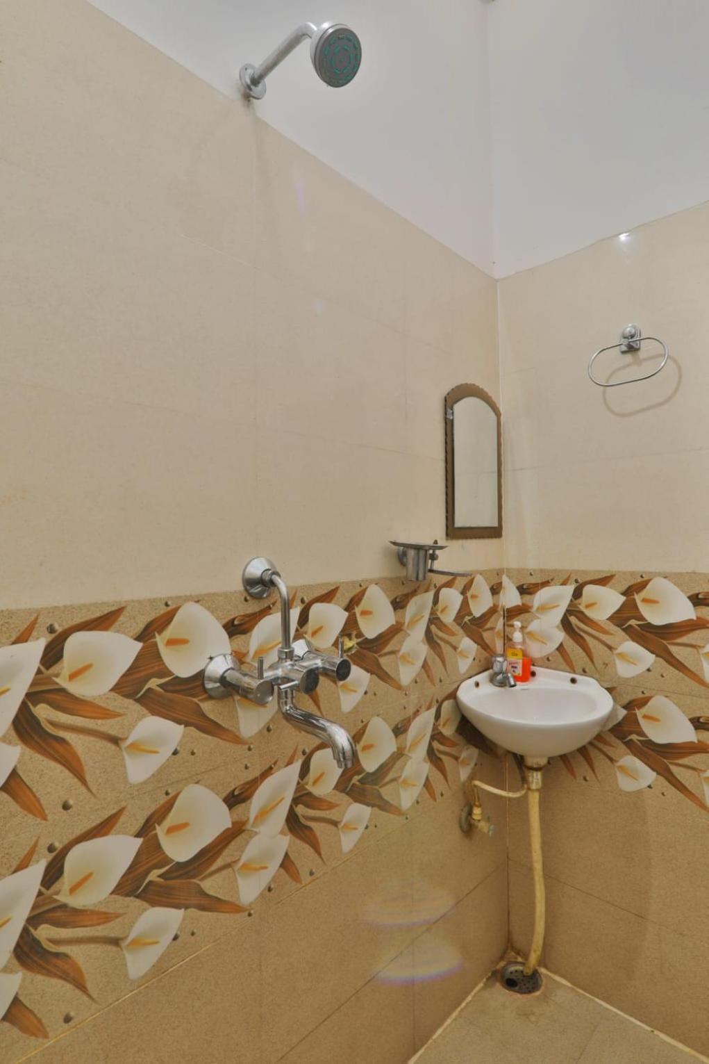 Gauri Kedareshwar Guest House バラナシ エクステリア 写真
